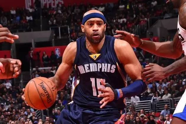 友谊赛中 友谊赛中