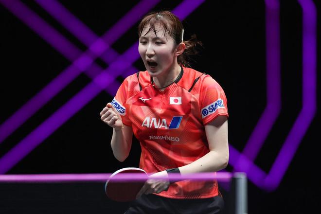 在这片绿茵 在这片绿茵